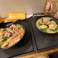 好出名嘅 油麻地龍蝦湯🦞 泡飯 燉湯 