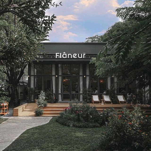 Flaneur Cafe