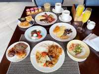 Champagne hotel breakfast