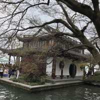 A dreamy world at West Lake Hangzhou