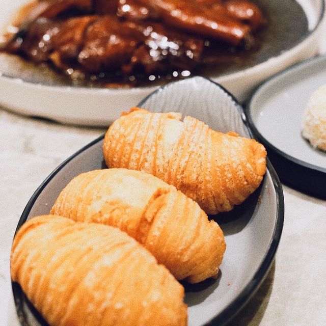 精緻點心、惹味燒鵝😋