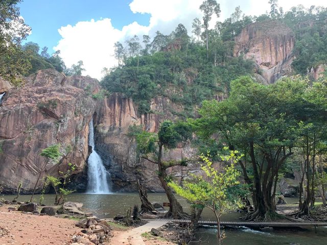 อุทยานแห่งชาติน้ำตกชาติตระการ 