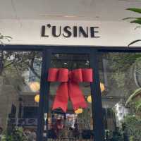 L’usine Modern Cafe 