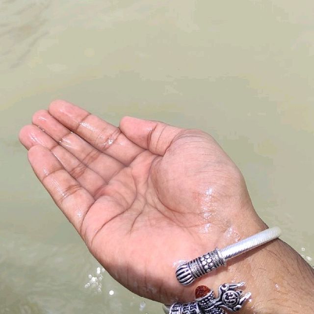 ganga ghat in varanasi