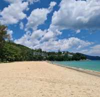 น้ำใส ชายหาดสวย เหมาะกับทุกคนในครอบครัว