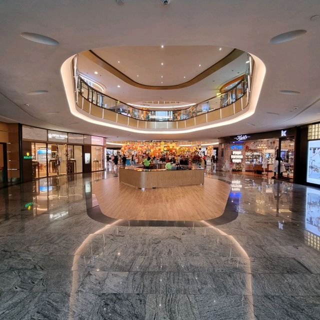 The Mall, Mid Valley Southkey
