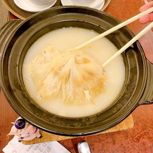 金黃香脆片皮鴨