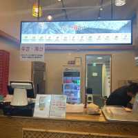 韓国/ソウル　大人気！食べ歩きの定番✨ハットグチェーン店❤️‍🔥
