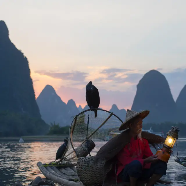 Flowing rivers, mountains, and paddy fields of Guilin