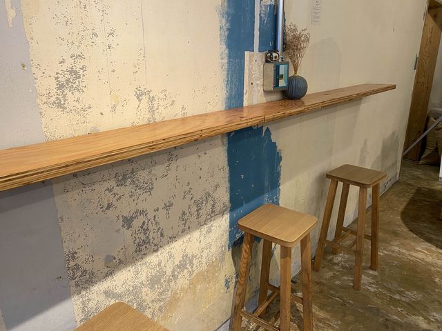 大阪・本町。焙煎所で味わうコーヒー『aoma coffee』
