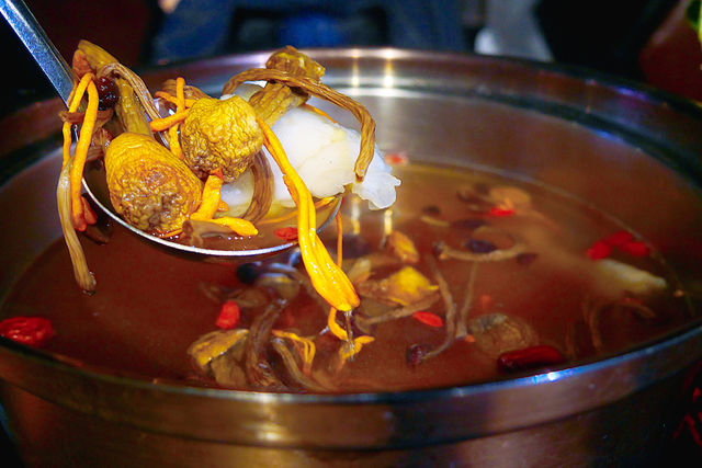 漁品，猪牛都系任食