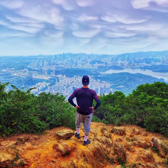 The most famous mountain in Shenzhen! ⛰️ 