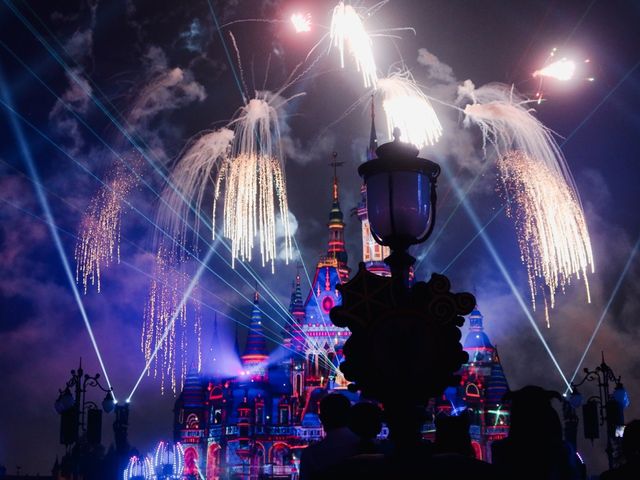 Fireworks at Shanghai Disneyland🏰🎊🎇