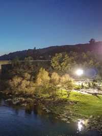 Spanish spa town Ourense, watching the stars while soaking in the outdoor hot springs ♨️