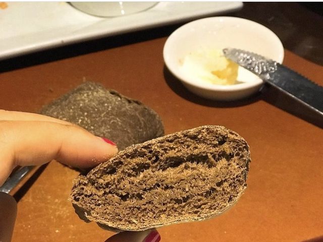 灣仔抵食午市套餐推介 大推黑糖包 🥖