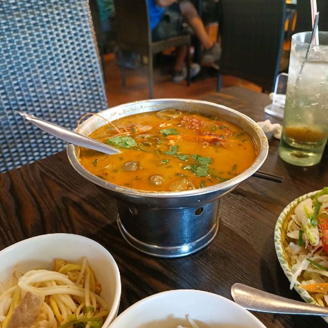 大尾篤一試泰菜