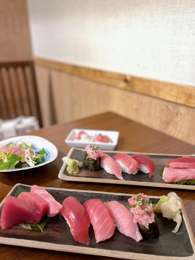 《喺 商 場 劏 魚 ?!》 《喺 商 場 劏 魚 ?!》