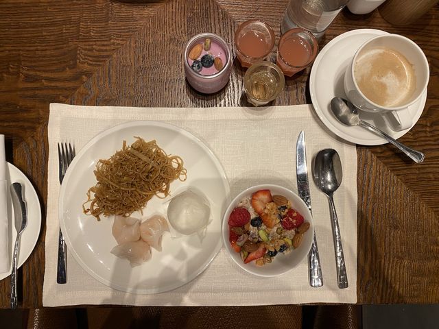 Kempinski’s Breakfast Smorgasbord ❤️
