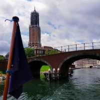 CANAL CRUISE