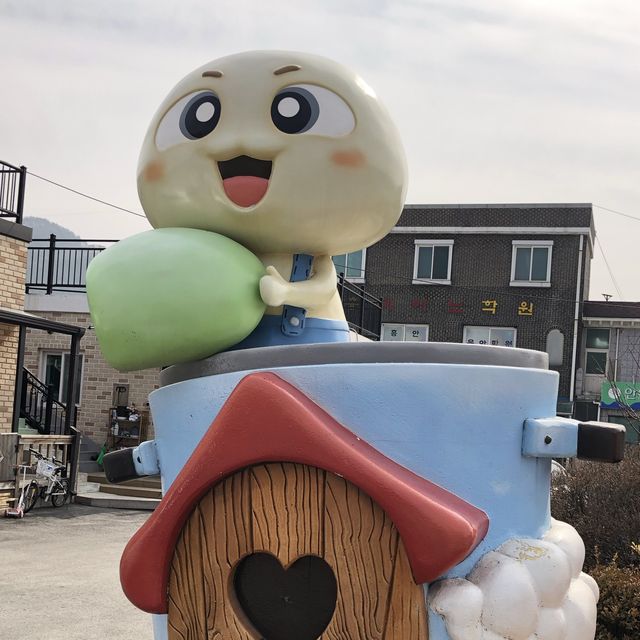찐빵과 사진도 찍고 먹고 