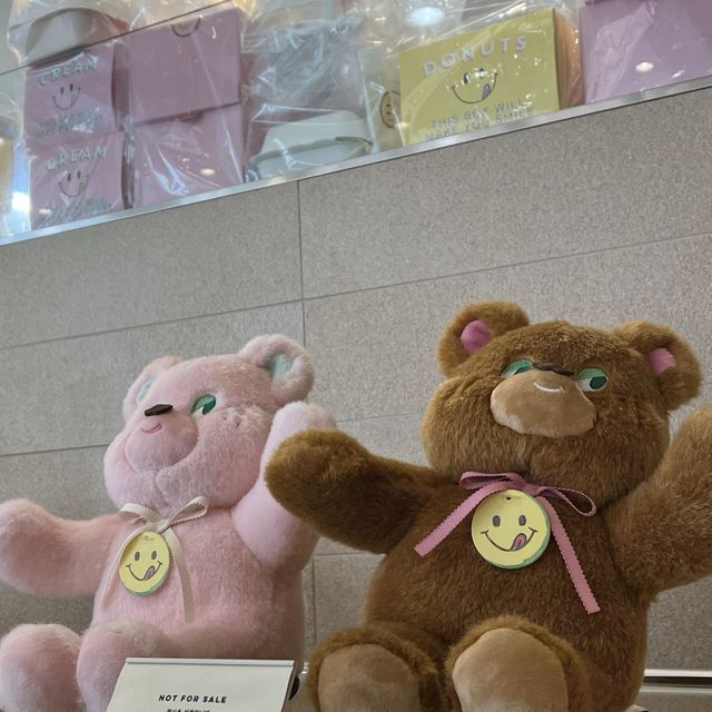 인생도넛은 카페 노티드를 먹기 전과 후로 나눌 수 있습니다✨🤍
