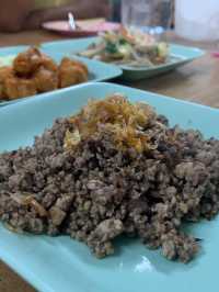 ชิมผัดดอกนานกิงแห้งอบซอสอร่อยที่พะเยา