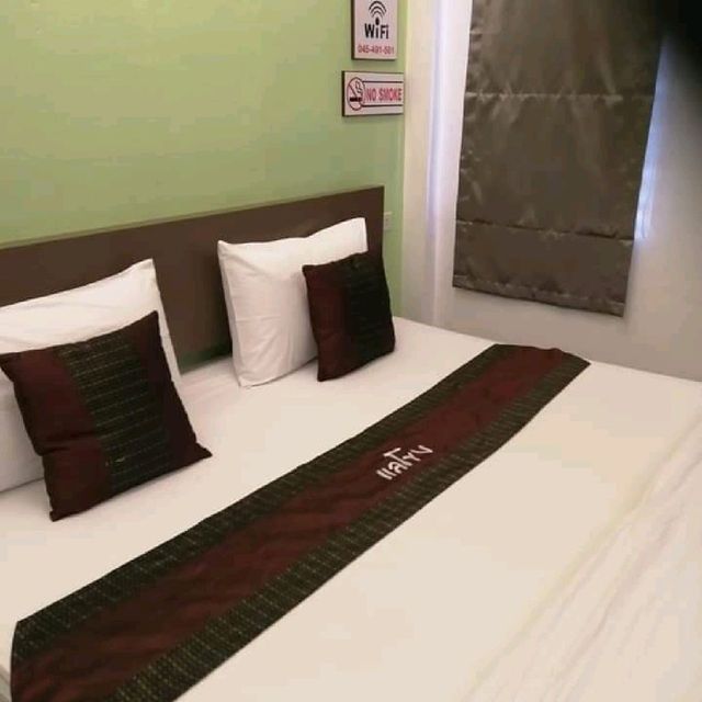 The Laekhong River Resort

