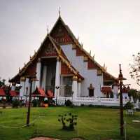 วัดที่ 44 วิหารพระมงคลบพิตร