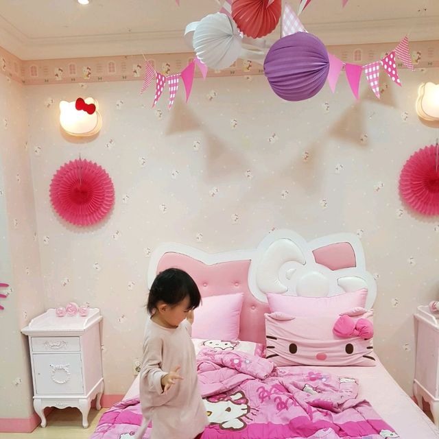 핑크핑크 공주와 함께하는 헬로키티아일랜드💗