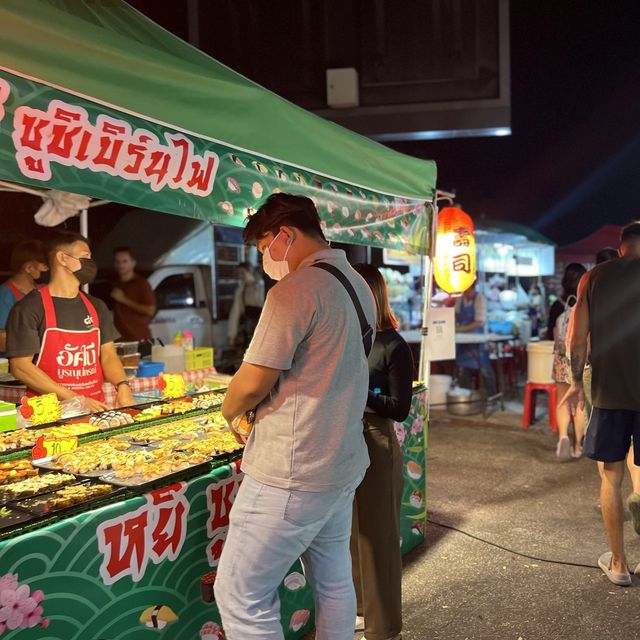 Chang phuak gate night food stalls chiang mai