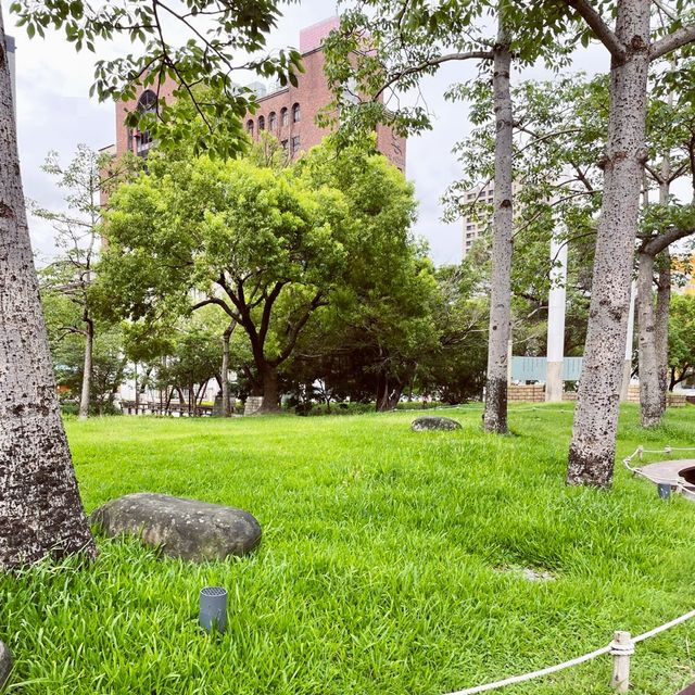 假日悠閒好去處｜護城河親水公園｜親子相處好時光