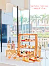 ✨金光閃閃的蜂蜜下午茶✨ 由Guerlain x Hotel Icon 唯港薈GREEN合作推出以全新殿級蜂皇升級版再生修護雙效精華及蜂蜜為主題的期間限定「金蜂悅蜜下午茶」🍯🐝  每款甜品都好精緻