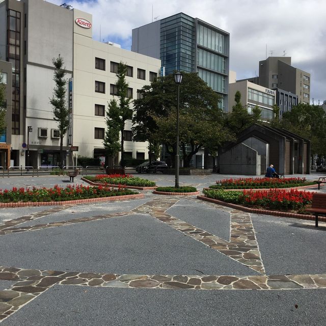 中洲の喧騒にあるオアシス【冷泉公園】