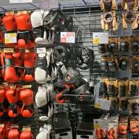 全港最大最多款式運動用品嘅Decathlon