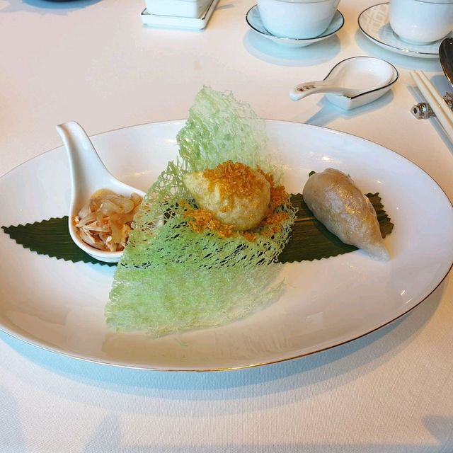 마카오의 고급식당을 찾으신다면 LAI HEEN