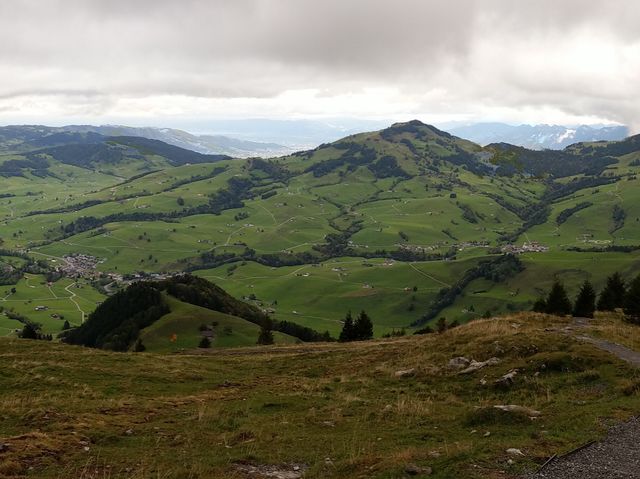 瑞士淳樸鄉村小鎮阿彭策爾(Appenzell)