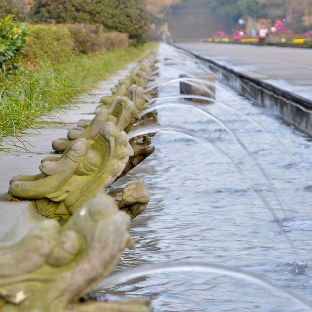 Dujiangyan irrigation system - Sichuan, China