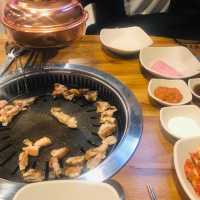 맛있는 먹거리가 가득한 명동 데이트 💝