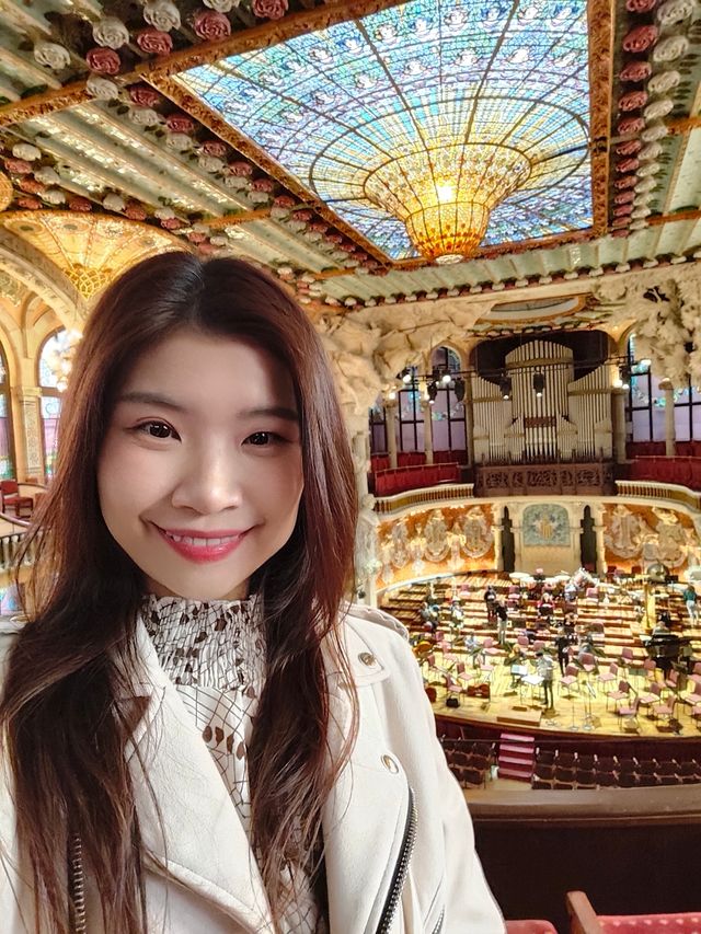🎀This exquisite and elegant building, like a dreamlike palace, is actually a world heritage music hall.