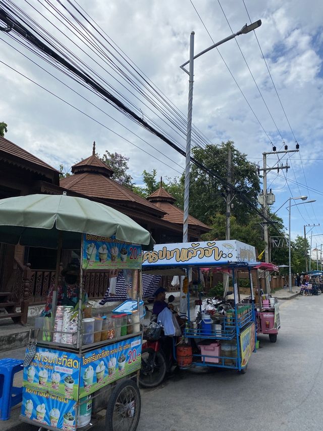 หาดชะอำ หาดสาธารณะที่ใครๆก้อรู้จัก