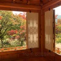 단풍 명소로 유명한 용인 호암 미술관 