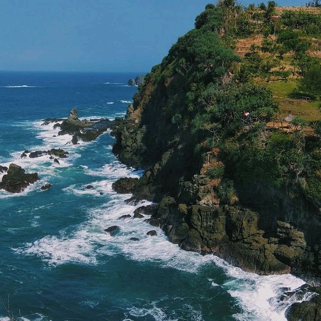 PENGILON HILL - YOGYAKARTA