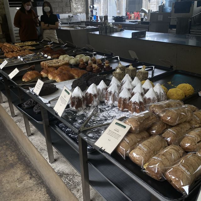 韓国最新ホットプレイス！聖水(ソンス)にあるcafe onion🥐