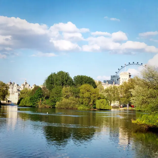 gorgeous setting and beautiful park 