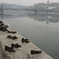 유럽여행 부다페스트 여행 Shoes on the Danube Bank