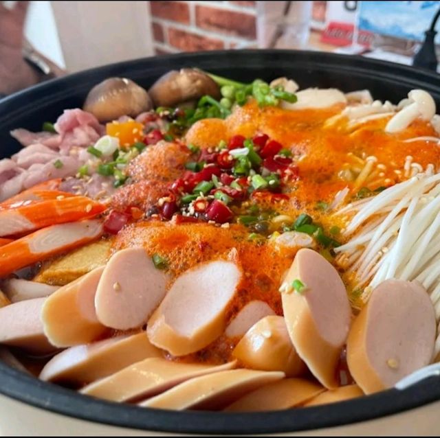 By NNew Korean Fried Chickenไก่ทอดซอสเกาหลีบายนิว