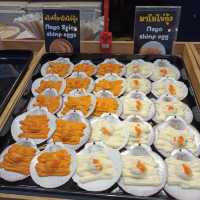 ตลาดคนเดิน เดอะวัน รัชดา(ตลาดรถไฟ)