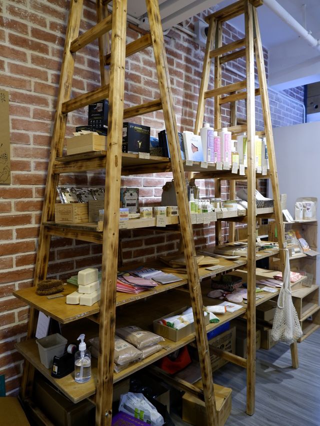 樓上Cafe之室內露營x文青商店
