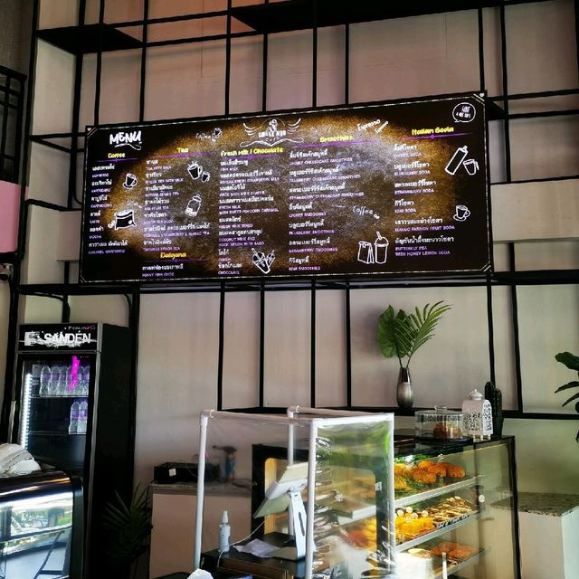 Check Nom Cafe' Samut Songkhram 