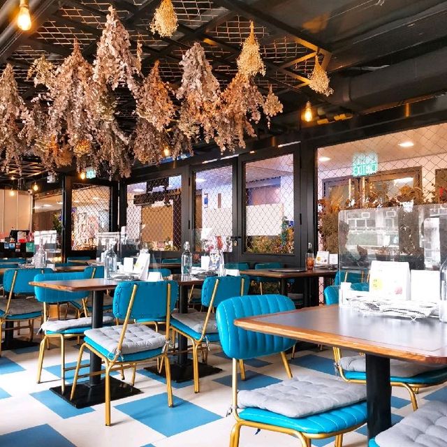 打卡環境好靚既餐廳